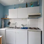 T2 Calme Avec Terrasse, Parking Prive, Proche Commerces Et Plages - - Fr-1-319-505 Appartement *